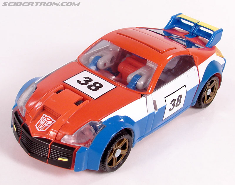 Transformers Universe - Classics 2.0 Smokescreen (Image #38 of 136)