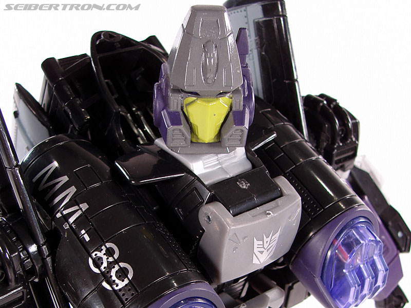 Transformers Universe - Classics 2.0 Storm Cloud (Image #95 of 111) Transformers Universe - Classics 2.0 Storm Cloud (Image #95 of 111)
