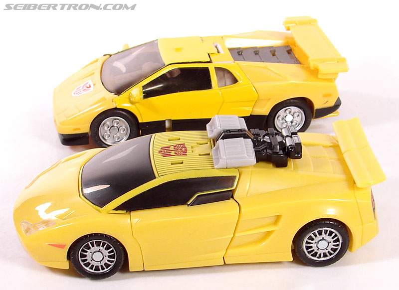 Transformers Universe - Classics 2.0 Sunstreaker (Image #42 of 140)