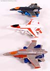 Universe - Classics 2.0 Starscream - Image #28 of 65