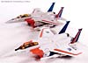 Universe - Classics 2.0 Starscream - Image #40 of 97