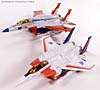 Universe - Classics 2.0 Starscream - Image #44 of 97
