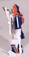 Universe - Classics 2.0 Starscream - Image #64 of 97