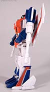 Universe - Classics 2.0 Starscream - Image #68 of 97