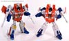 Universe - Classics 2.0 Starscream - Image #84 of 97