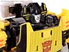 Universe - Classics 2.0 Sunstreaker - Image #78 of 140