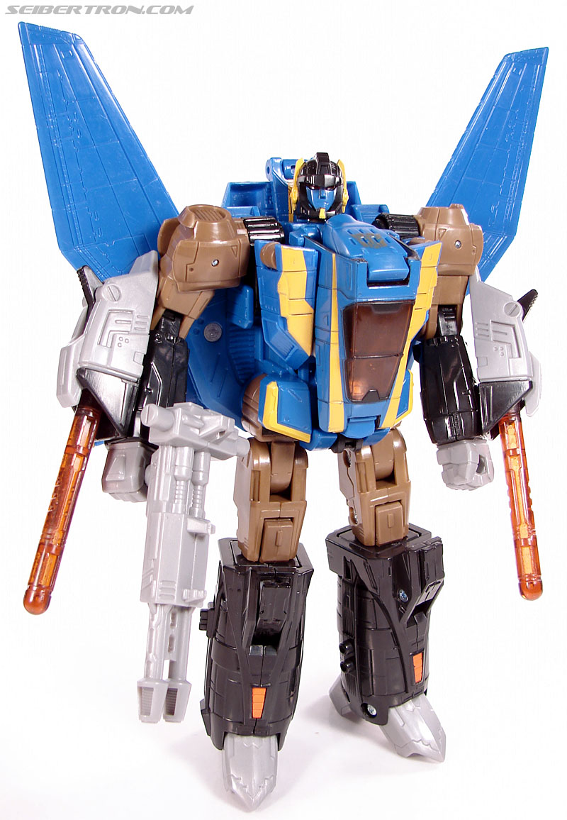 Transformers Universe - Classics 2.0 Tread Bolt (Image #131 of 174)