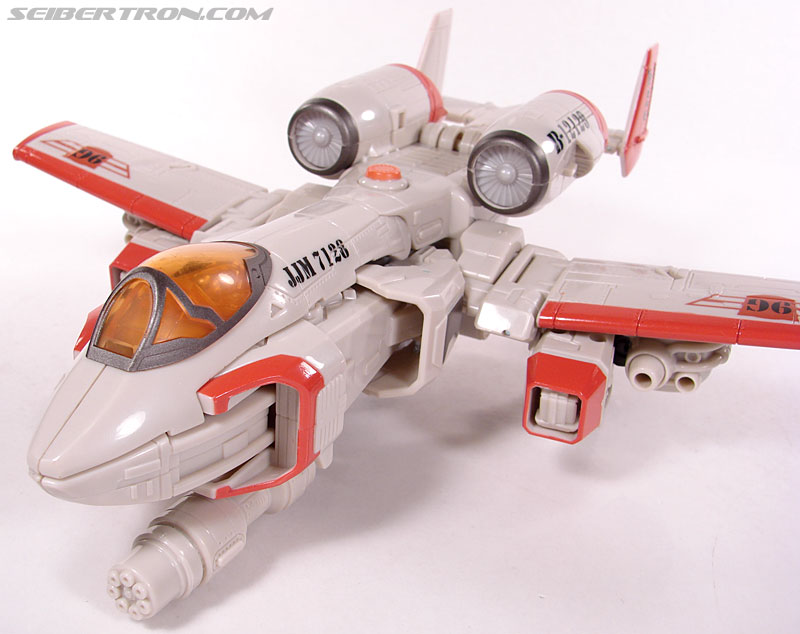 Transformers Universe - Classics 2.0 Powerglide (Image #41 of 130)