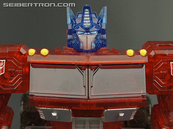 Crystal Optimus Prime (Convoy Clear Version (Crystal Convoy))