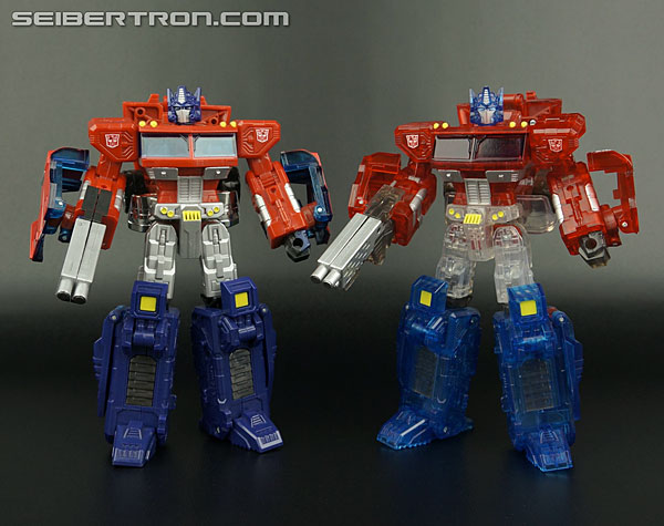 Transformers News: New Galleries: Henkei Crystal Convoy and United Ultra Magnus Transformers News: New Galleries: Henkei Crystal Convoy and United Ultra Magnus