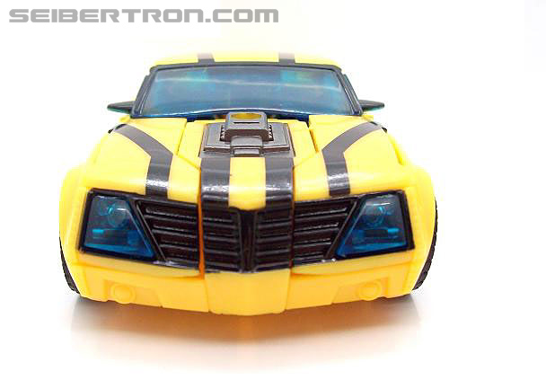 Transformers News: Transformers Prime Robots in Disguise Deluxe Bumblebee gallery Image