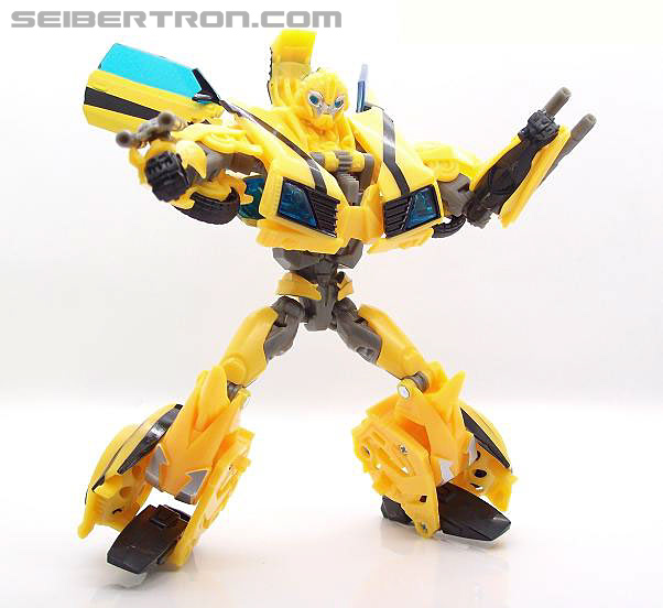 Transformers News: Transformers Prime Robots in Disguise Deluxe Bumblebee gallery Image