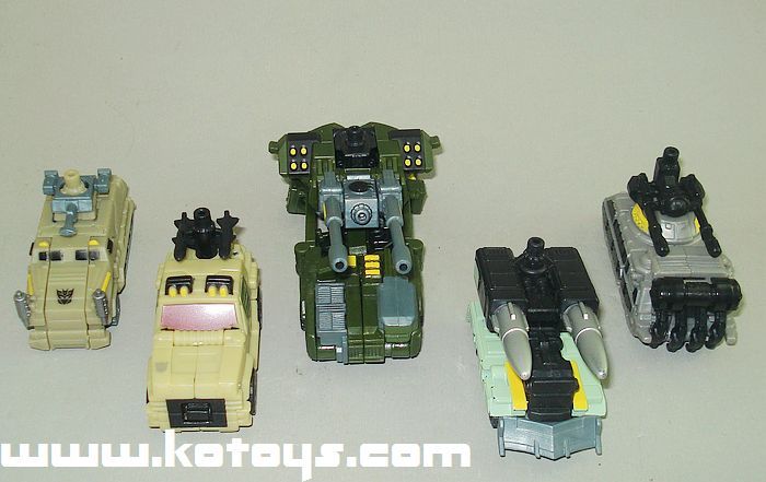 Transformers News: Extensive Look at Power Core Combiners 5-Pack Bombshock and 2-Pack Smolder with Chopster Image