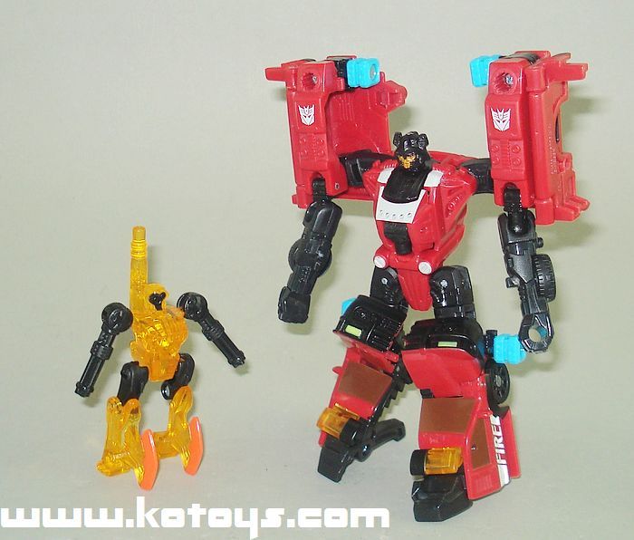 Transformers News: Extensive Look at Power Core Combiners 5-Pack Bombshock and 2-Pack Smolder with Chopster Image