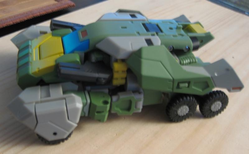 Transformers News: Pictorial Review of FansProject's Warbot Defender Image