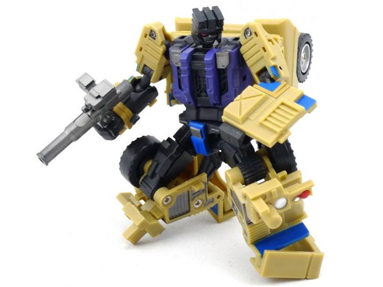 Transformers News: New Images of FansProject Crossfire Explorer and Munitioner at BBTS + TFsource Update! Image