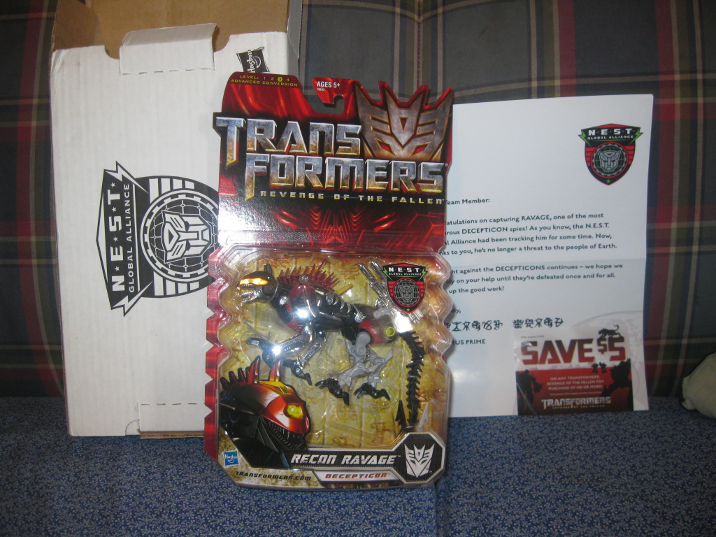 Transformers News: Mail-Away Recon Ravage is Shipping! Image