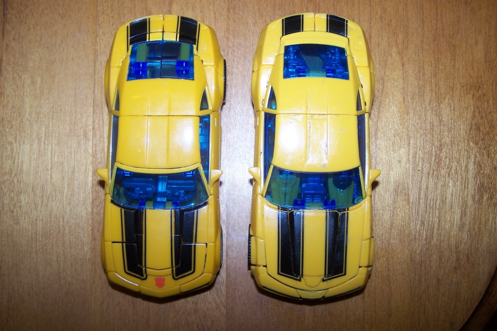 Transformers News: Hunt for the Decepticons Deluxe Battle Blade Bumblebee Review and Gallery Image