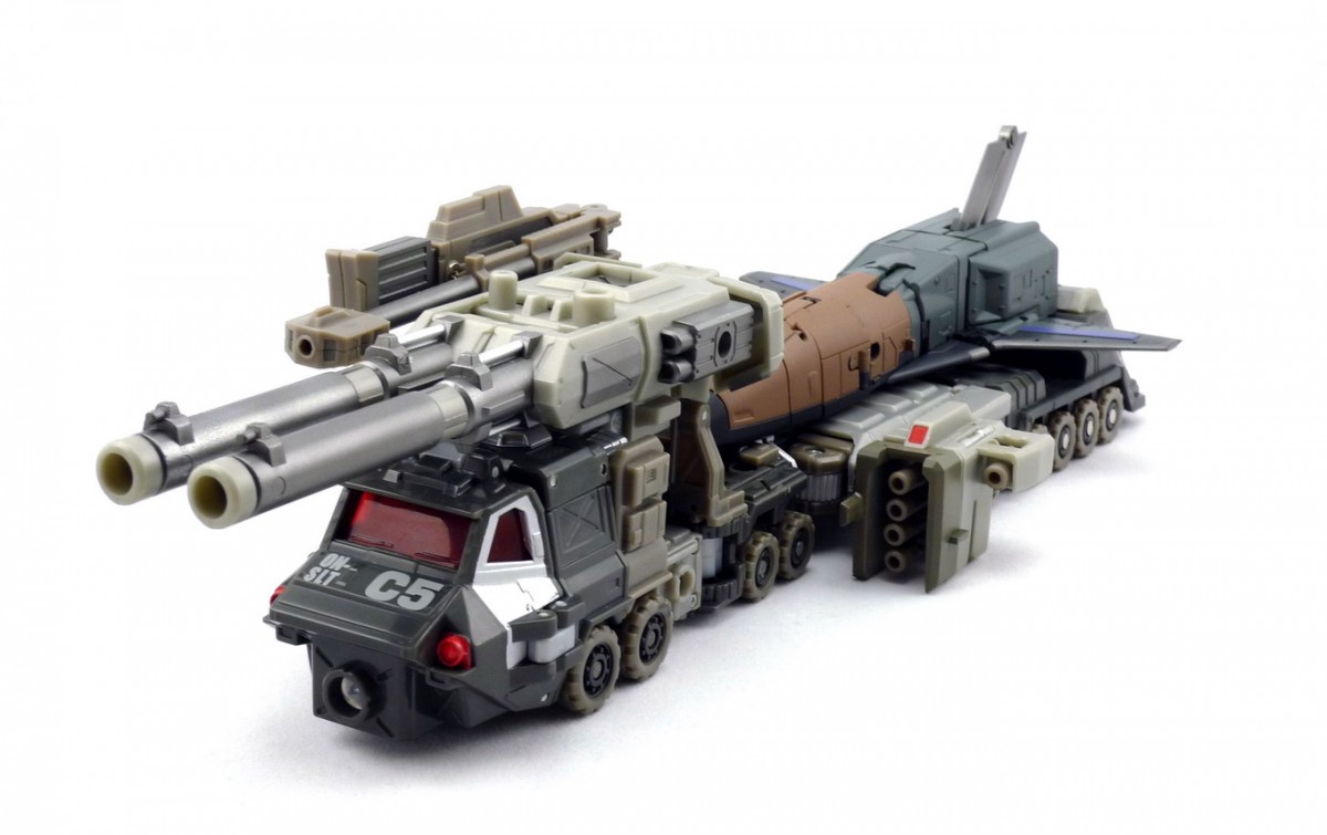 Transformers News: New Images of FansProject Crossfire 02 Combined Mode Seibertron.com Image