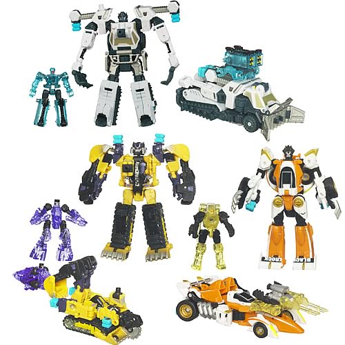 Transformers News: Official Images of HFTD Deluxe Wave 2 & PCC Wave 2 Figures Image