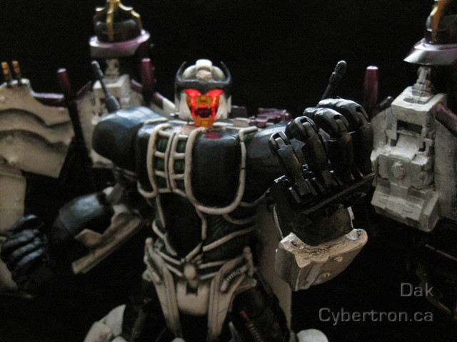 Transformers News: Transtopia Masterclass - IDW Thunderwing Image