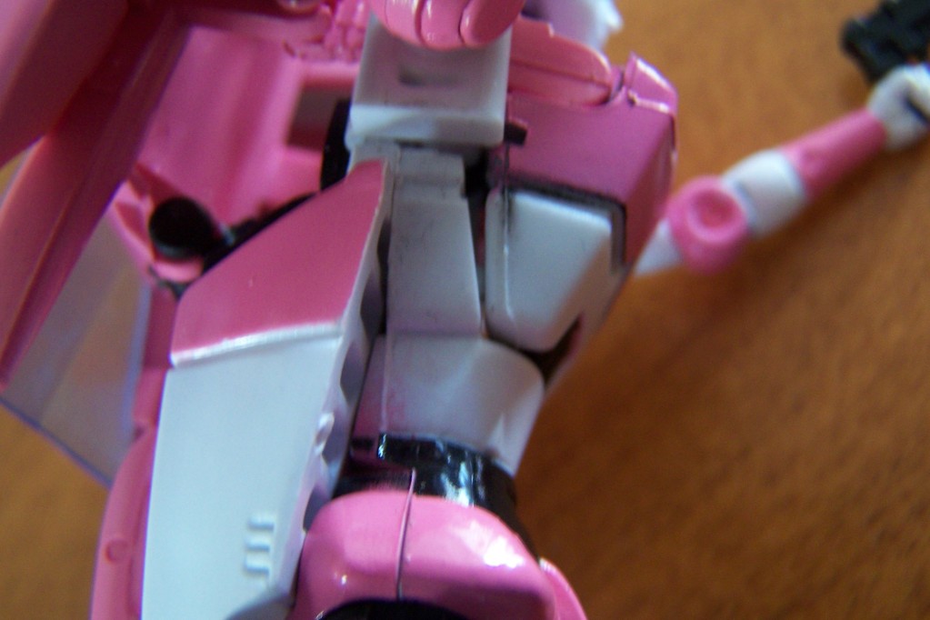 Transformers News: Quick review: Impossible Toys TRNS-01 Valkyrie (Arcee) Image