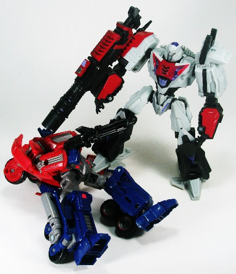 Transformers News: Extensive Look at Generations Cybertronian Megatron Seibertron.com Image