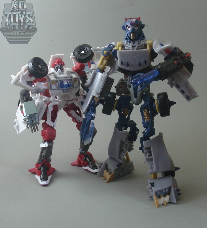 Transformers News: Toy Images of HFTD Rescue Ratchet Image