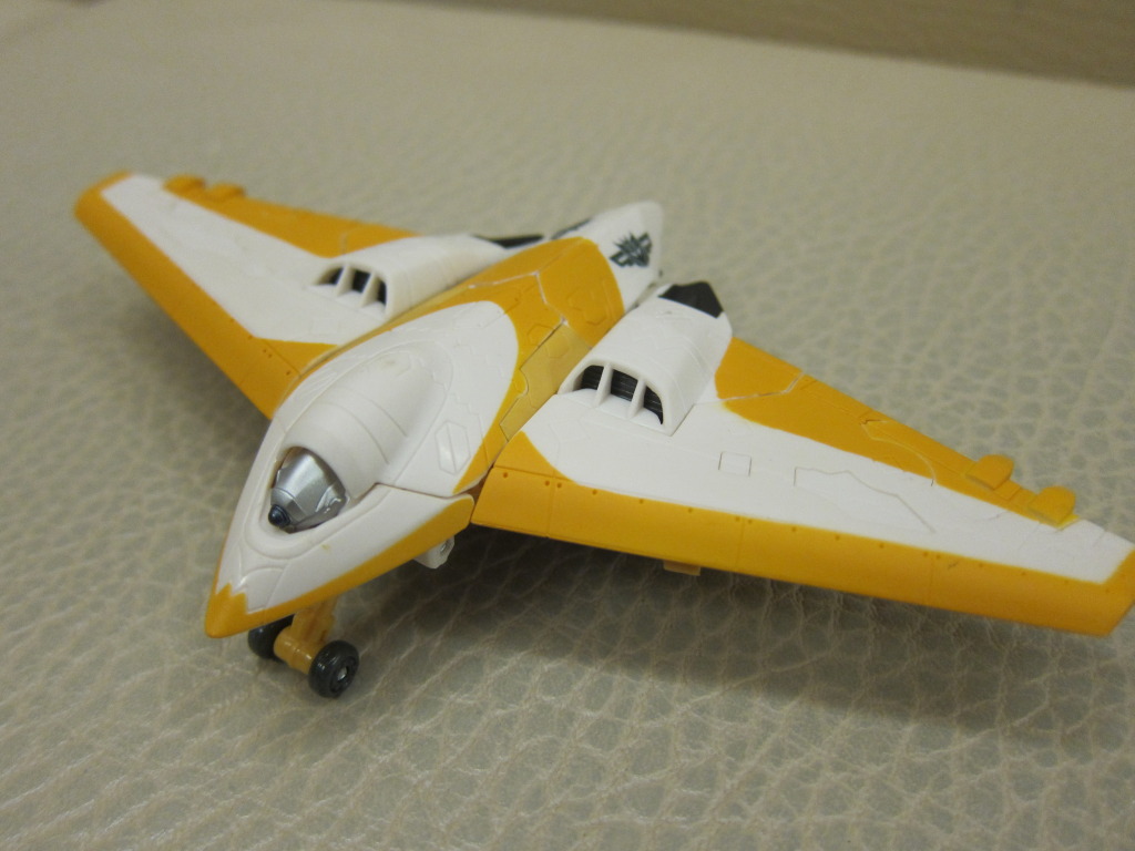 Transformers News: New Images of HFTD Scout Sunspot Image