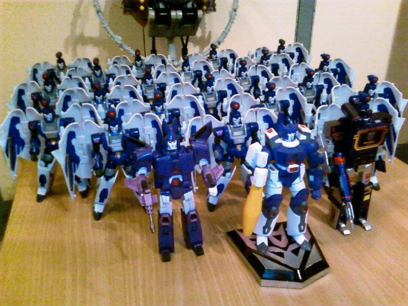 Transformers News: Transtopia Photo Blitz - A Sweep Army Image