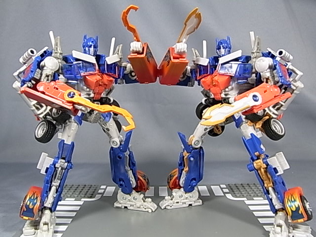 Transformers News: Toy Images of Takara Transformers Autobot Alliance AA-01 Battle Blades Optimus Prime Image