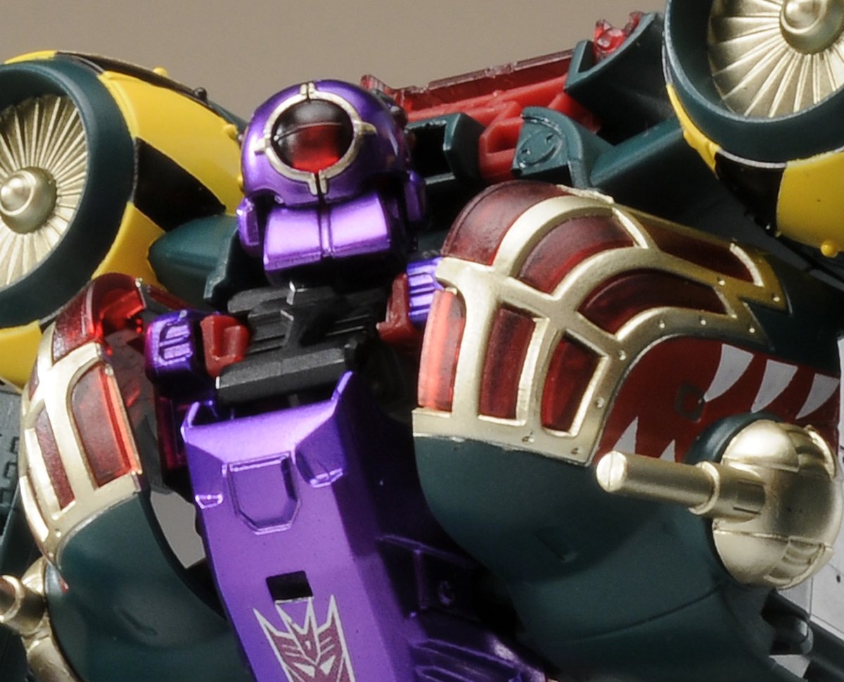 Transformers News: New Images of Transformers United Lugnut, Perceptor, Jazz and Wreck-Gar! Image