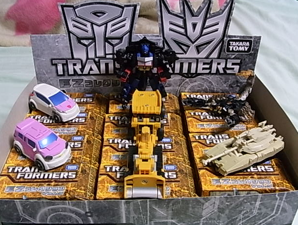 Transformers News: TakaraTomy Transformers EZ Wave 5- Out of Package Images Image