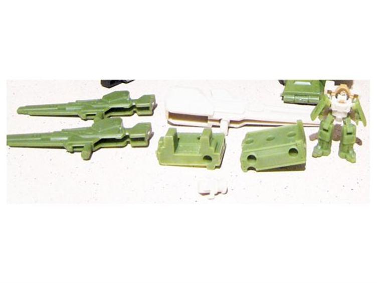 Transformers News: Head On: Head Robots HotHead in stock at BigBadToyStore.com Image