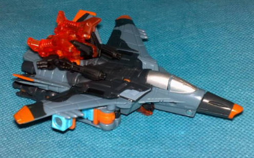 Transformers News: New Image of PCC Skyhammer with Airlift Image