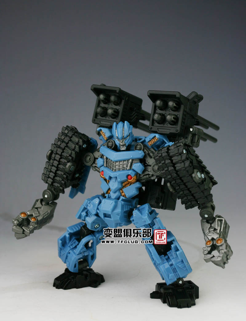 Transformers News: In-Package Images of Reveal The Shield Mindset Image