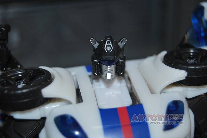 Transformers News: New Images of Reveal The Shield Special Ops Jazz Image