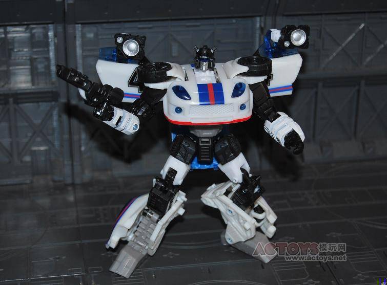 Transformers News: New Images of Reveal The Shield Special Ops Jazz Image
