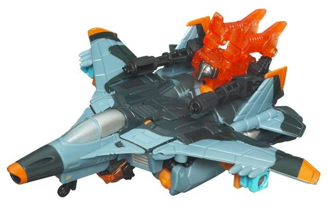 Transformers News: Official / In-Package Images of PCC Spastic w / Stunticons, Salvage w / Bombburst, Undertow w / Waterlog Image