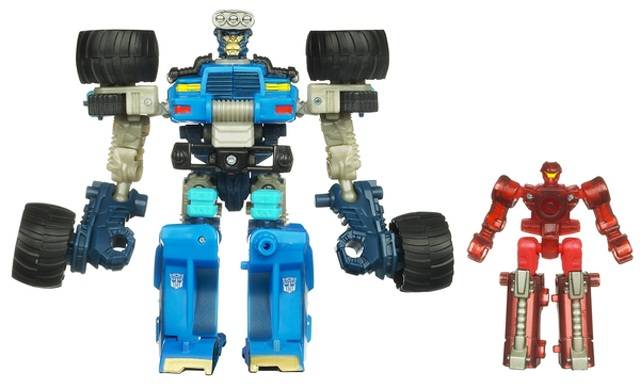 Transformers News: Official / In-Package Images of PCC Spastic w / Stunticons, Salvage w / Bombburst, Undertow w / Waterlog Image