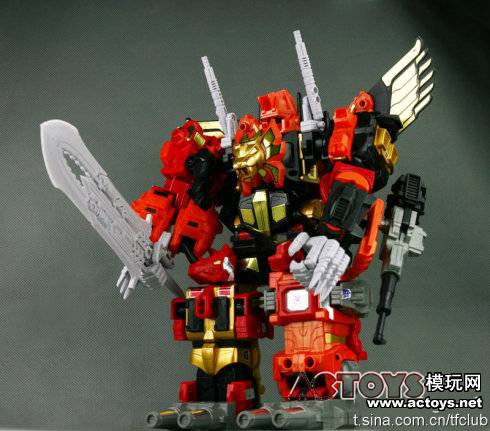 Transformers News: TFclub Junkion Blacksmith Predaking Sword Revealed Image