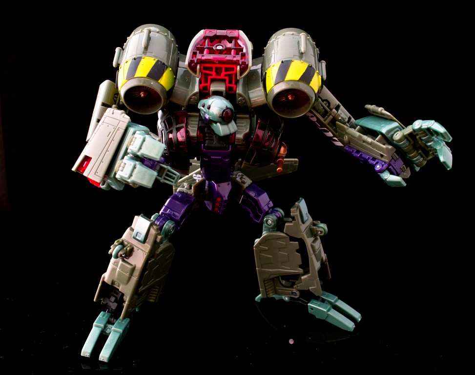 Transformers News: New Look at Hasbro's Reveal the Shield Voyager Lugnut Image
