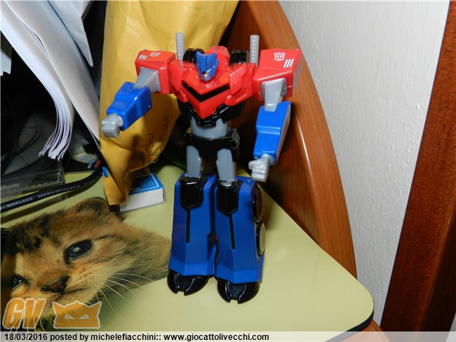 Transformers News: Transformers: Robots in Disguise Easter Kinder Eggs with Toys