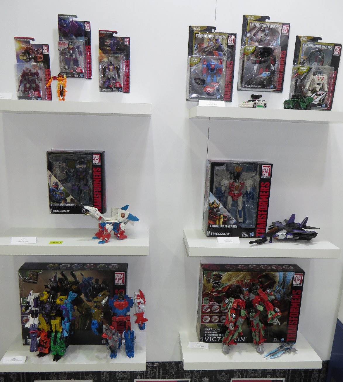 Transformers News: 2016 Toyfair Australia: New Pictures of Transformers Robots in Disguise and Titans Return Transformers News: 2016 Toyfair Australia: New Pictures of Transformers Robots in Disguise and Titans Return