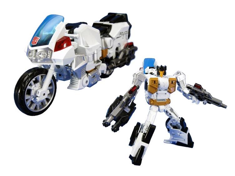 Transformers News: Back of Card of Transformers Combiner Wars Groove Has Him Part of Sky Reign Transformers News: Back of Card of Transformers Combiner Wars Groove Has Him Part of Sky Reign
