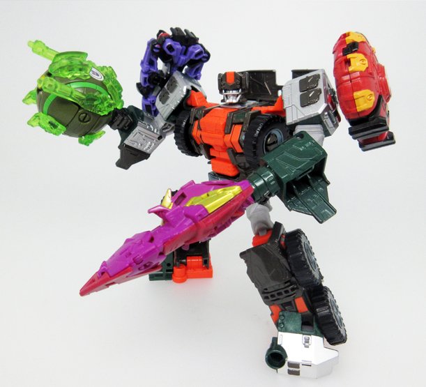 Transformers News: Takara Transformers Unite Warriors UW06 Wandering Roller/Minicon Compatibility