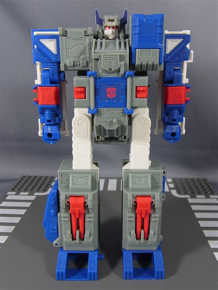 Transformers News: Re: Kabaya Gum Plus Transformers DX Fortress Maximus Series In-Hand Images Transformers News: Re: Kabaya Gum Plus Transformers DX Fortress Maximus Series In-Hand Images