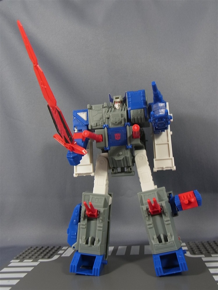 Transformers News: Re: Kabaya Gum Plus Transformers DX Fortress Maximus Series In-Hand Images Transformers News: Re: Kabaya Gum Plus Transformers DX Fortress Maximus Series In-Hand Images