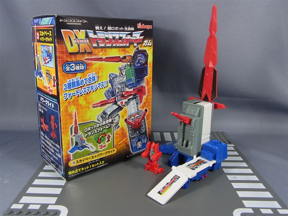 Transformers News: Re: Kabaya Gum Plus Transformers DX Fortress Maximus Series In-Hand Images Transformers News: Re: Kabaya Gum Plus Transformers DX Fortress Maximus Series In-Hand Images