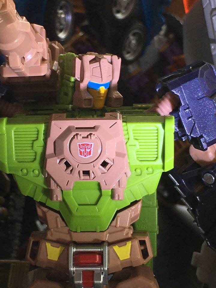 Transformers News: TakaraTomy Transformers Legends- LG-21 Hardhead, LG-22 Skull, & LG-23 Galvatron On Display Transformers News: TakaraTomy Transformers Legends- LG-21 Hardhead, LG-22 Skull, & LG-23 Galvatron On Display